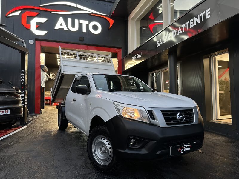 NISSAN NP300 NAVA 2017