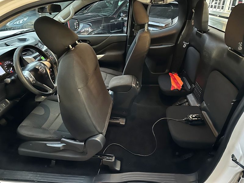 NISSAN NP300 NAVA 2017