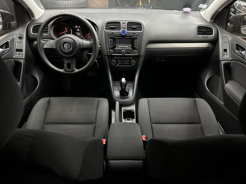 VOLKSWAGEN GOLF 2011