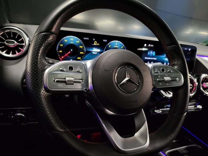 MERCEDES GLA GLA 220d 4MATIC 190cv EDITION ONE /PACK AERO GLA 45+TOIT OUVRANT+ATTELAGE/