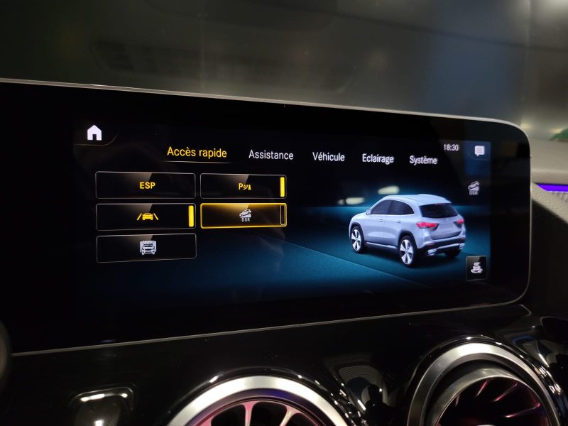 MERCEDES GLA GLA 220d 4MATIC 190cv EDITION ONE /PACK AERO GLA 45+TOIT OUVRANT+ATTELAGE/