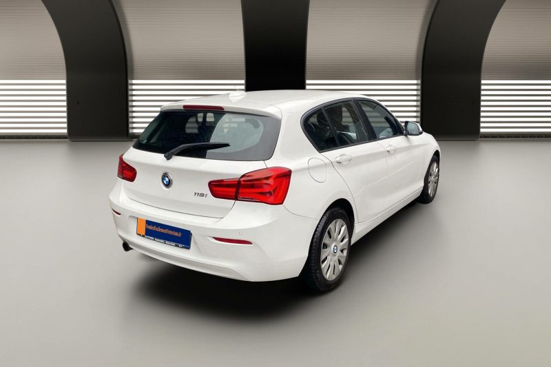 BMW SERIE 1 118i 136ch Business