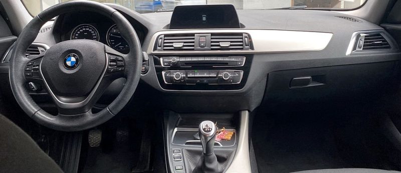 BMW SERIE 1 118i 136ch Business