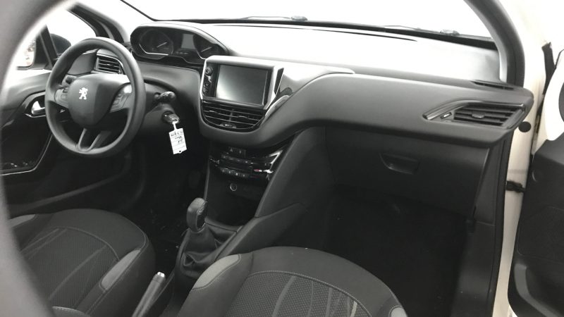 PEUGEOT 208 I 2013