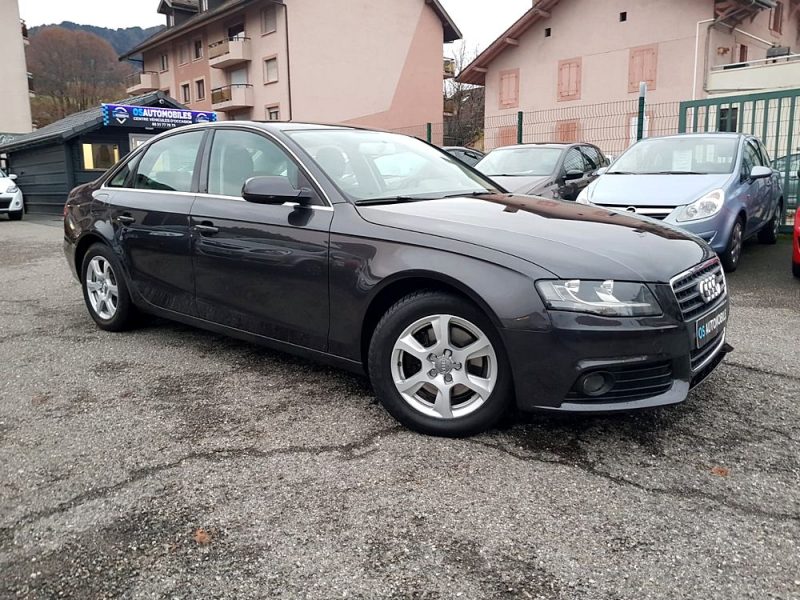 AUDI A4 2.0 TDi 143CV AMBITION LUXE MULTITRONIC