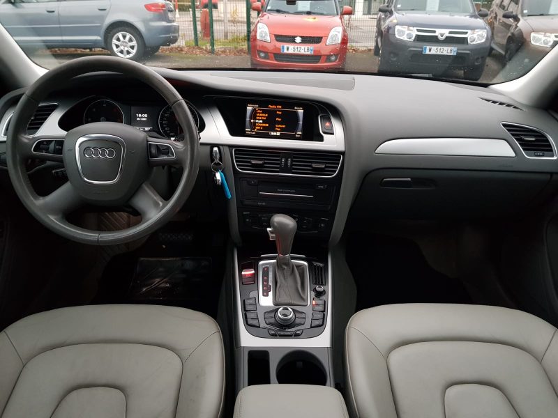 AUDI A4 2.0 TDi 143CV AMBITION LUXE MULTITRONIC