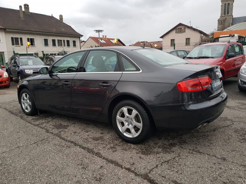 AUDI A4 2.0 TDi 143CV AMBITION LUXE MULTITRONIC