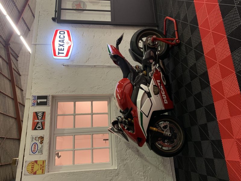 DUCATI PANIGALE V4  2018