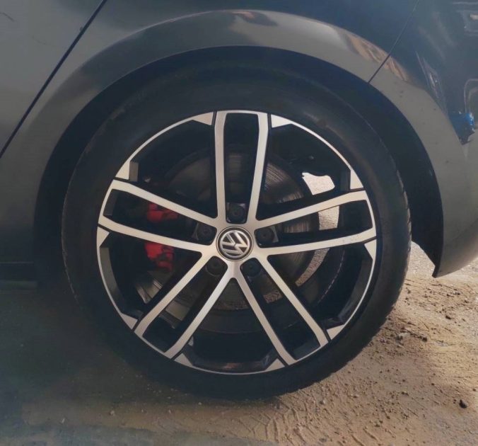 VOLKSWAGEN GOLF VII GTD 2.0 TDI 184ch Gris carbone