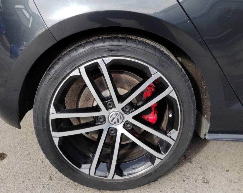 VOLKSWAGEN GOLF VII GTD 2.0 TDI 184ch Gris carbone