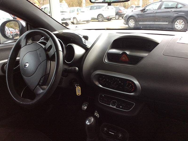 RENAULT WIND CABRIOLET 1.2 L 101CH PREMIERE MAIN DYNAMIQUE