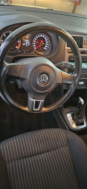 VOLKSWAGEN POLO1.6 TDI 90cv/ BOITE AUTOMATIQUE