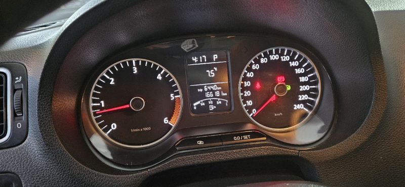 VOLKSWAGEN POLO1.6 TDI 90cv/ BOITE AUTOMATIQUE