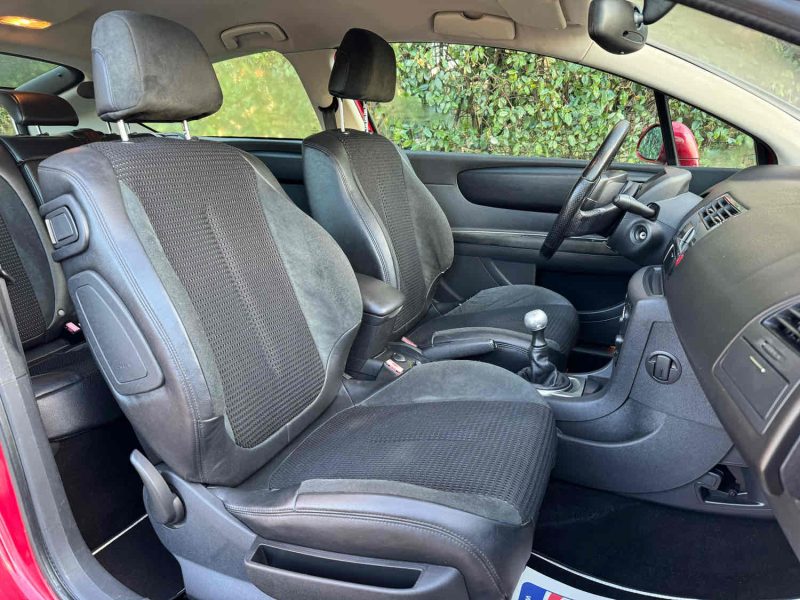 CITROEN C4 Coupé 2005 2.0 136 cv