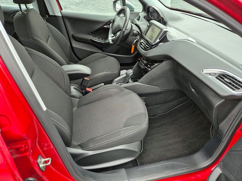 PEUGEOT 208 ALLURE 110CV 2016 87600 KM 