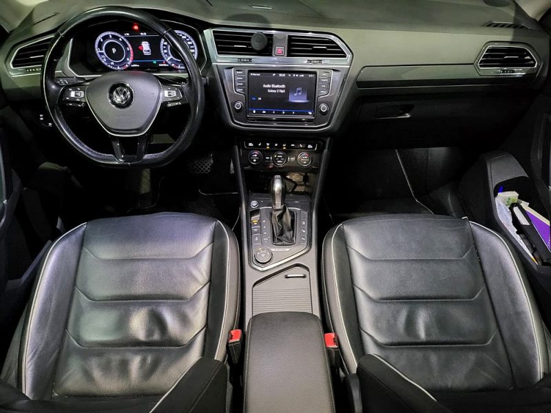 VOLKSWAGEN TIGUAN 2.0 TDI 150cv Carat Exclusive DSG7 / SIEGES CHAUFFANT/TOIT OUVRANT/CAMERA DE RECUL