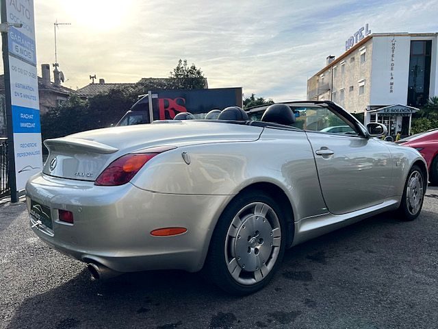 Lexus SC 4.3 V8 32V Coupé 282Cv