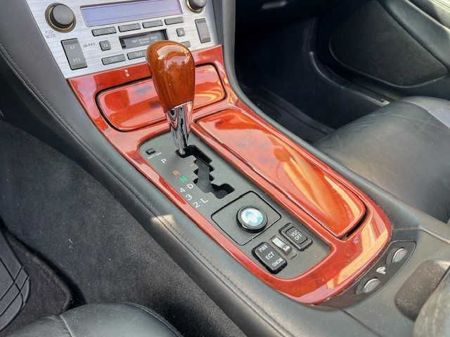 Lexus SC 4.3 V8 32V Coupé 282Cv