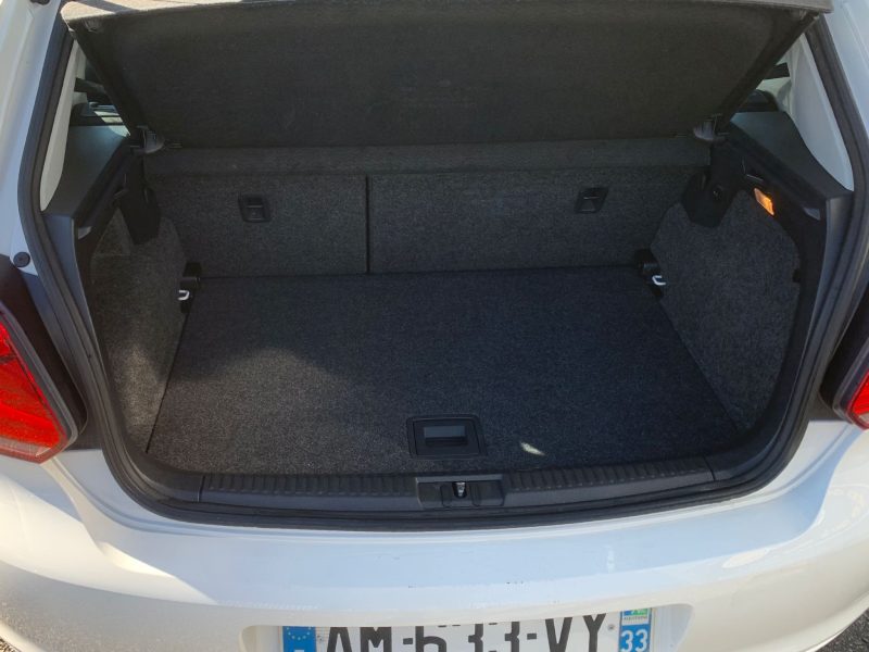 VOLKSWAGEN POLO V TREND 2010