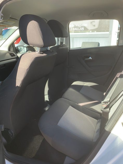 VOLKSWAGEN POLO V TREND 2010