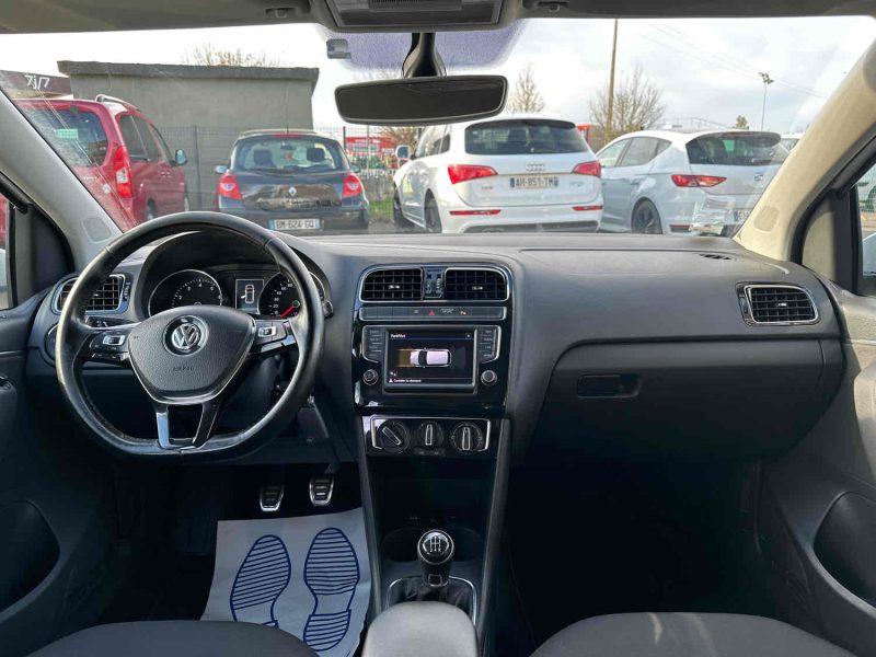 VOLKSWAGEN POLO VI 2017