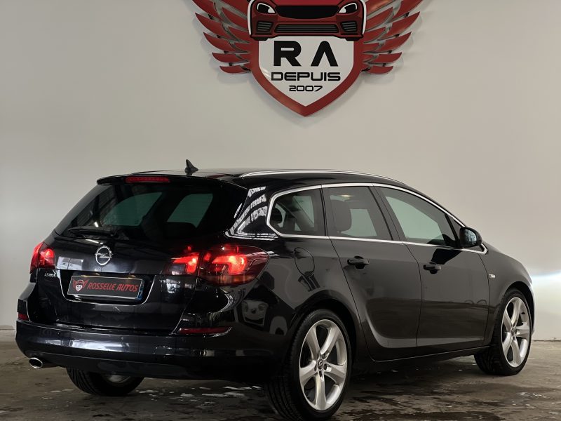 OPEL ASTRA 1.6 TURBO 180CH SPORTS TOURER