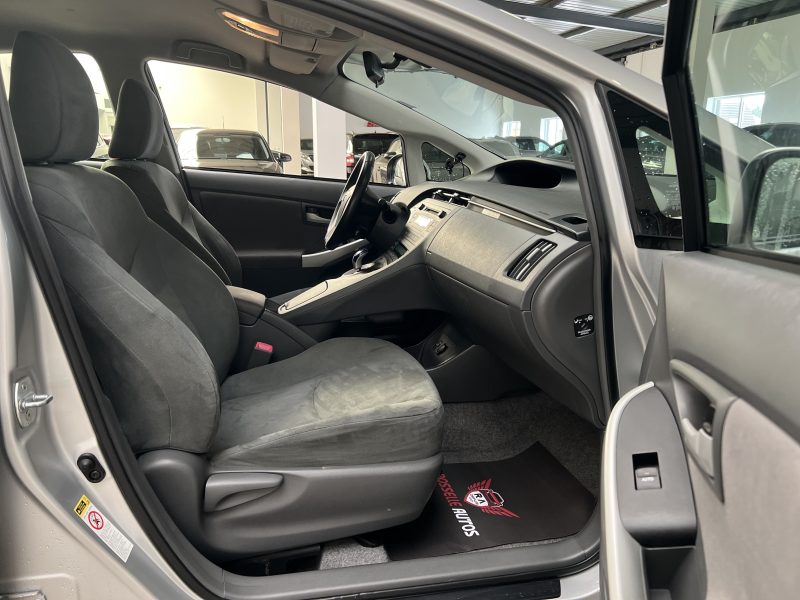  TOYOTA PRIUS 1.8 HYBRID 99CH ACTIVE 