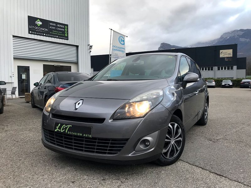 GRAND SCENIC III - 7 PLACES - 1.6 DCI 130 cv 15th -GARANTIE 6 MOIS