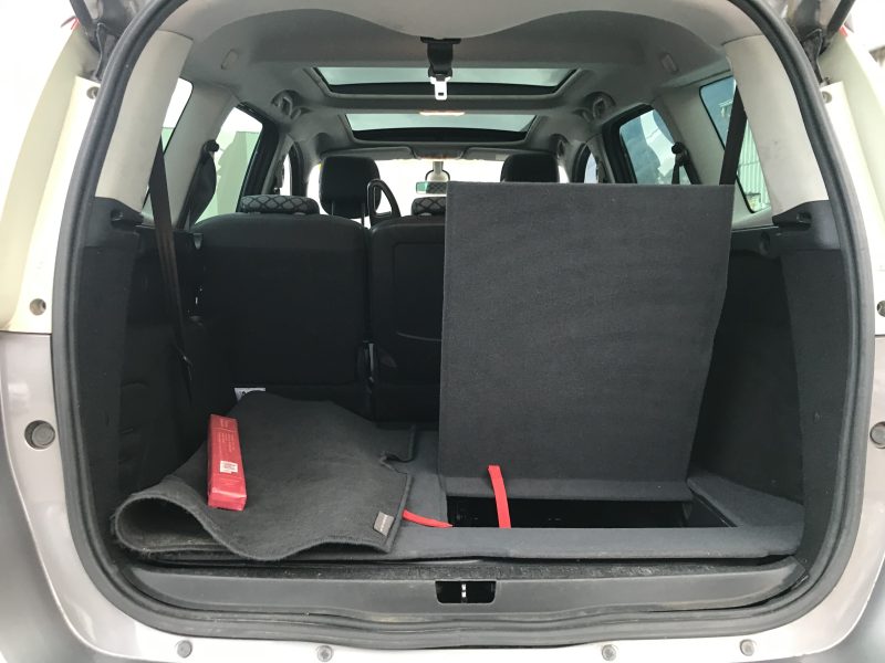 GRAND SCENIC III - 7 PLACES - 1.6 DCI 130 cv 15th -GARANTIE 6 MOIS