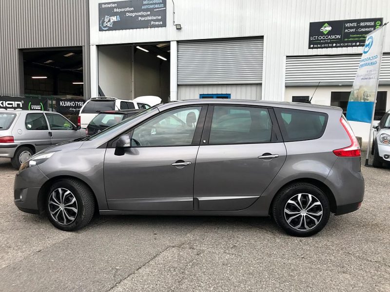 GRAND SCENIC III - 7 PLACES - 1.6 DCI 130 cv 15th -GARANTIE 6 MOIS