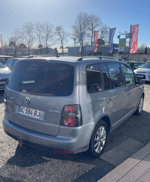 VOLKSWAGEN TOURAN FREESTYLE 2009