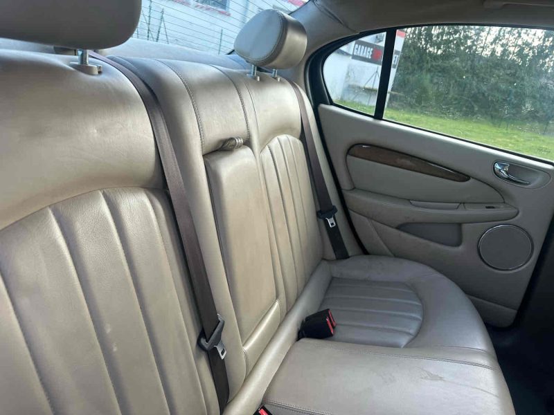 JAGUAR X-TYPE I 2004