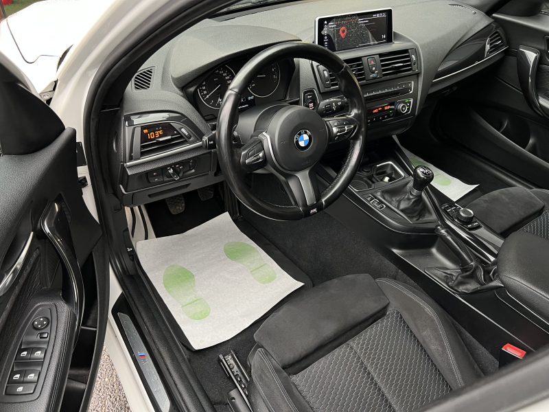 BMW SERIE 1 F20 PACK M SPORT 116i 136 Cv GRAND ECRAN APPLE CARPLAY & ANDROID 5 PORTES GARANTIE 1 AN