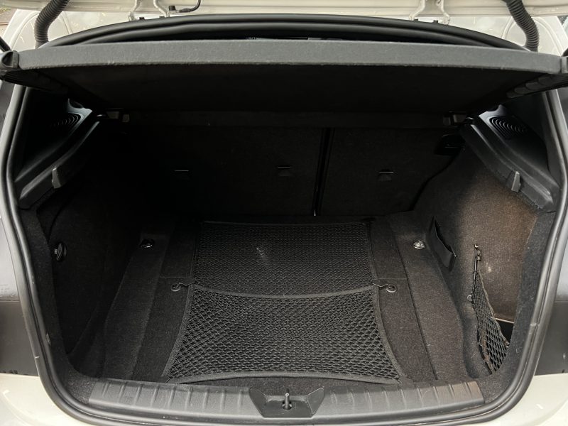 BMW SERIE 1 F20 PACK M SPORT 116i 136 Cv GRAND ECRAN APPLE CARPLAY & ANDROID 5 PORTES GARANTIE 1 AN