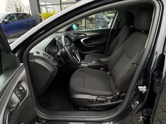 OPEL INSIGNIA  2.0 CDTI DPF 130CH Sport Tourer 