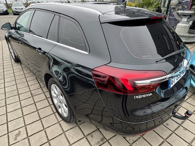 OPEL INSIGNIA  2.0 CDTI DPF 130CH Sport Tourer 