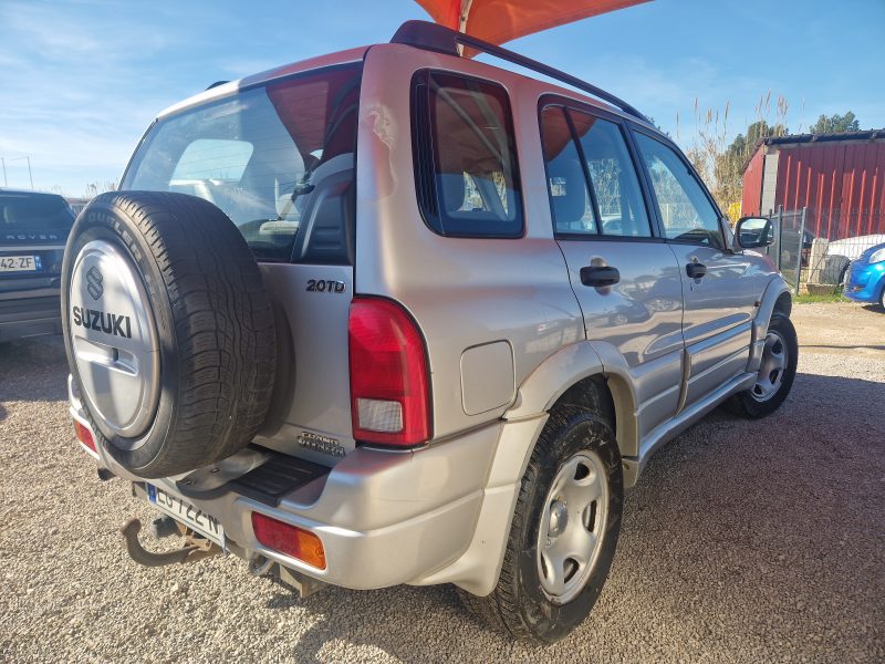 SUZUKI GRAND VITARA 2,0hdi 110ch CONFORT 4WD