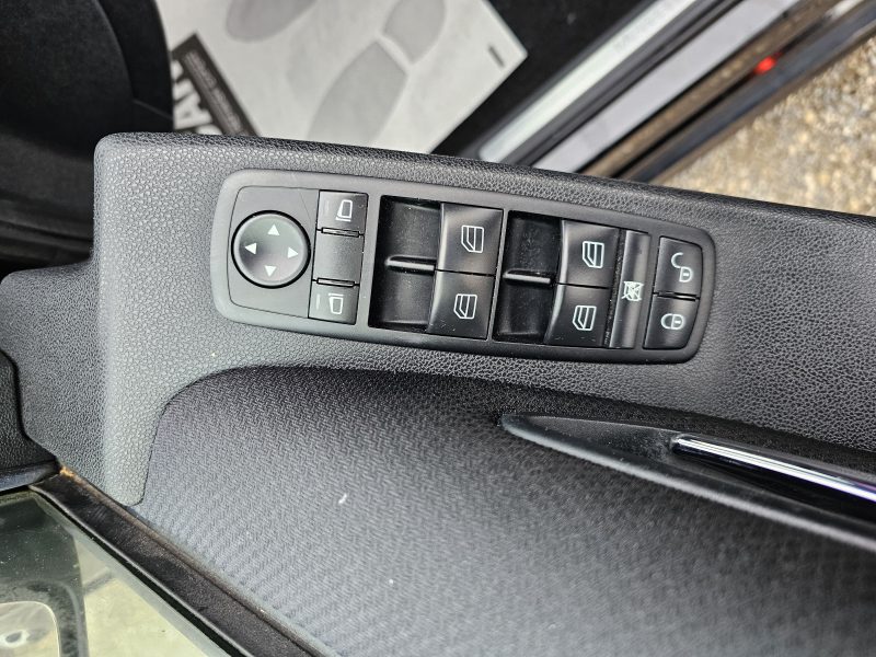 MERCEDES CLASSE A 180  2.0 CDI 110 CH CLIM 