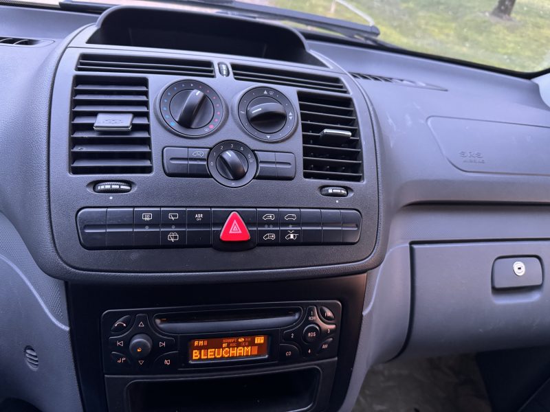 MERCEDES VITO 2004