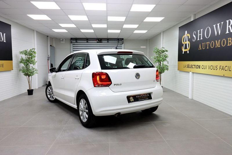 VOLKSWAGEN POLO V 2010