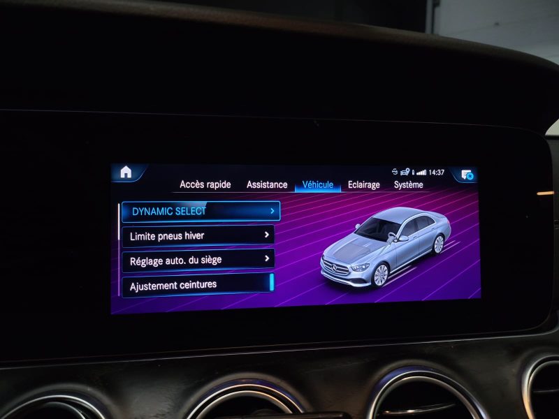 MERCEDES CLASSE  E 220 D AMG LINE TOIT OUVRANT / SIEGES ELECTRIQUE  TVA RECUPERABLE