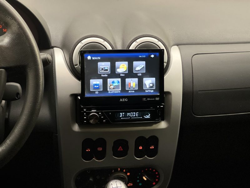 DACIA LOGAN MCV 1.6 105CH ETHANOL-ESSENCE