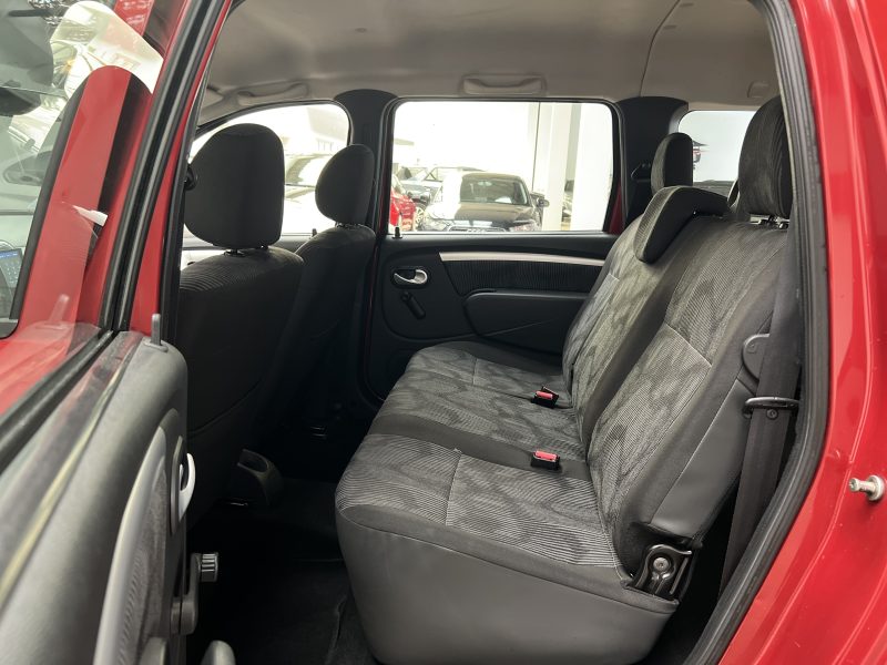 DACIA LOGAN MCV 1.6 105CH ETHANOL-ESSENCE