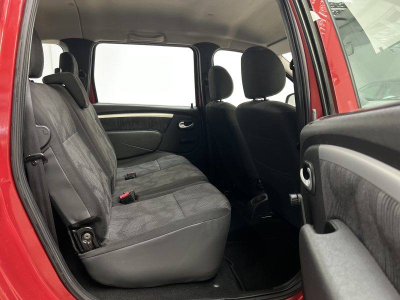 DACIA LOGAN MCV 1.6 105CH ETHANOL-ESSENCE