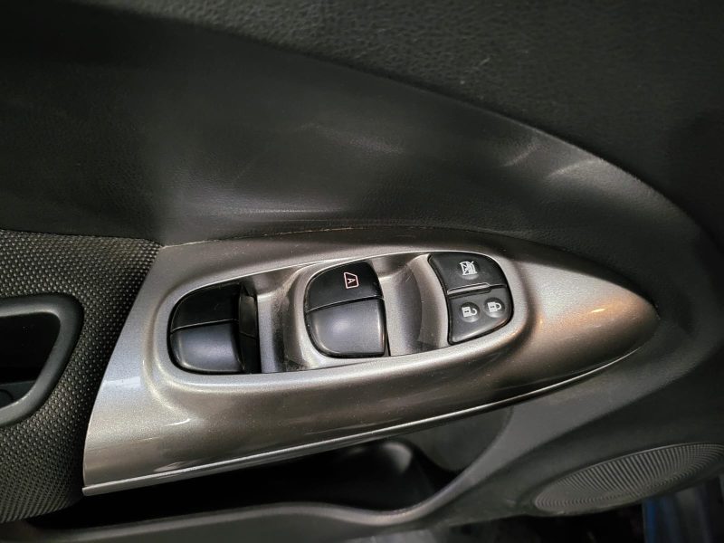 NISSAN JUKE 1.5 dCi 110cv Acenta Connect 2WD / ATTELAGE/REGULATEUR-LIMITEUR/BLUETOOTH