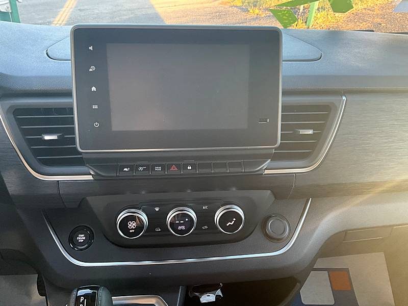 RENAULT TRAFIC CABINE APPROFONDIE 2024