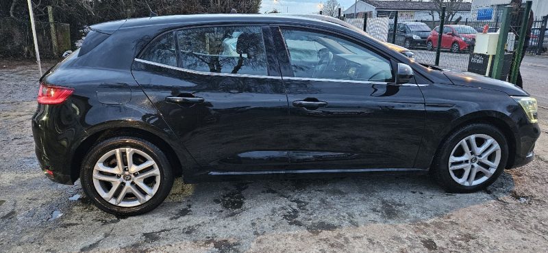 RENAULT MEGANE IV 1.5 Dci 115CH AUTOMATIQUE 