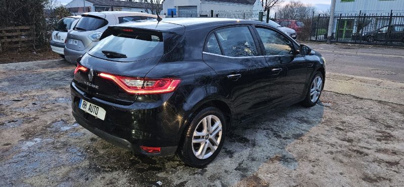 RENAULT MEGANE IV 1.5 Dci 115CH AUTOMATIQUE 