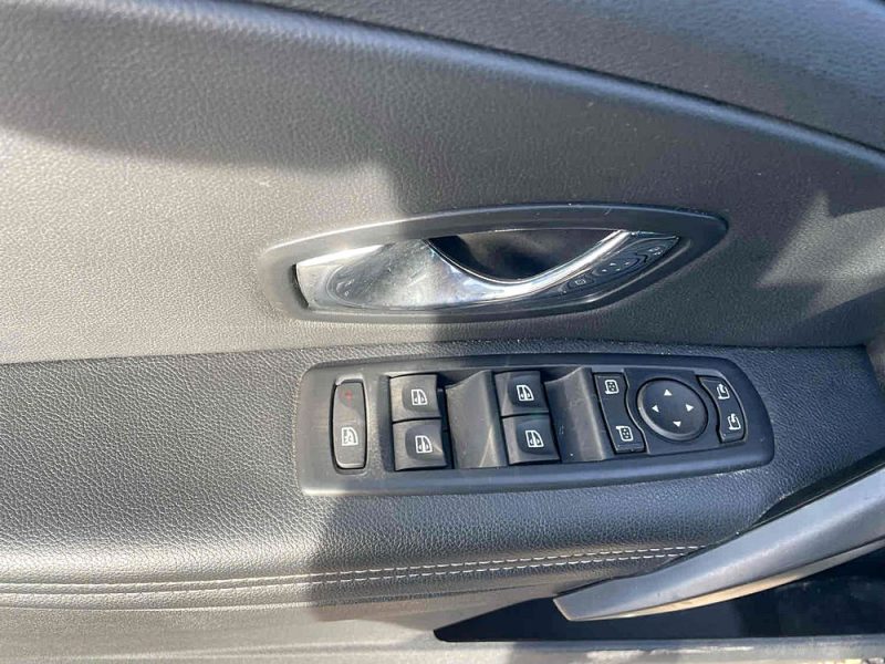 RENAULT MEGANE III 3/5 portes 2013 12 MPOIS GARANTIE