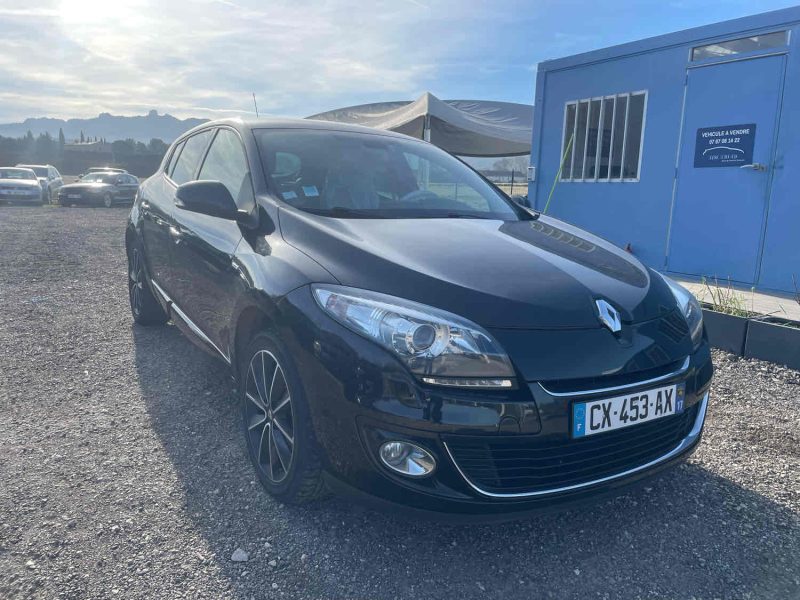 RENAULT MEGANE III 3/5 portes 2013 12 MPOIS GARANTIE